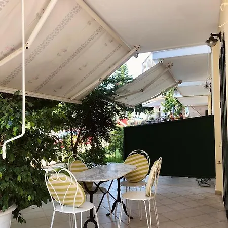 The Filoxenia Apartments,