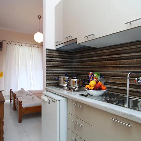 The Filoxenia Apartments, Apartment
