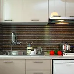 The Filoxenia Apartments, Nikiana